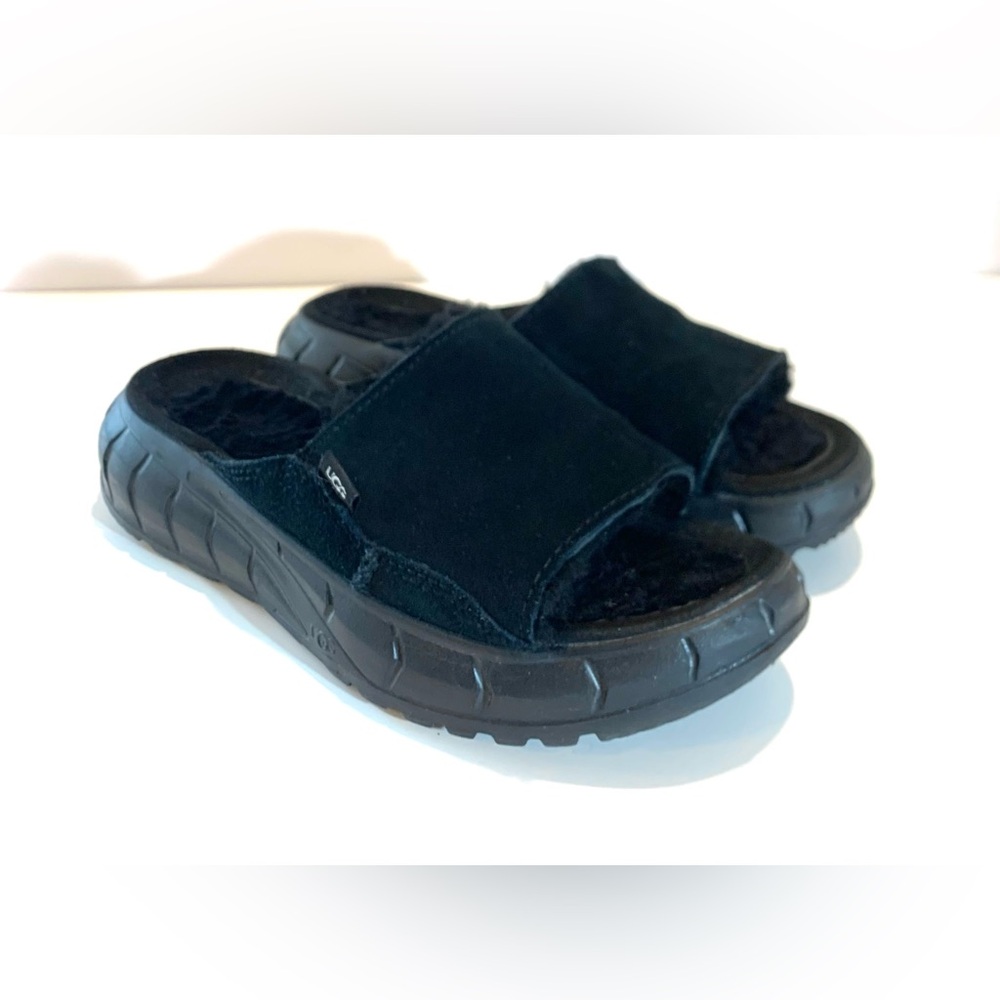 UGG Westsider Black Suede Leather Sheepskin Slides US Sz 7